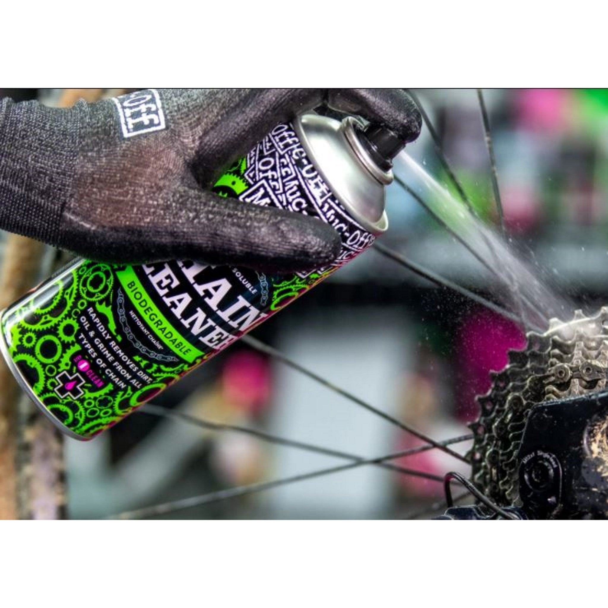 Muc-Off 400ml Aerosol Biodegradable Bicycle Chain Cleaner for Optimal Chain Performance
