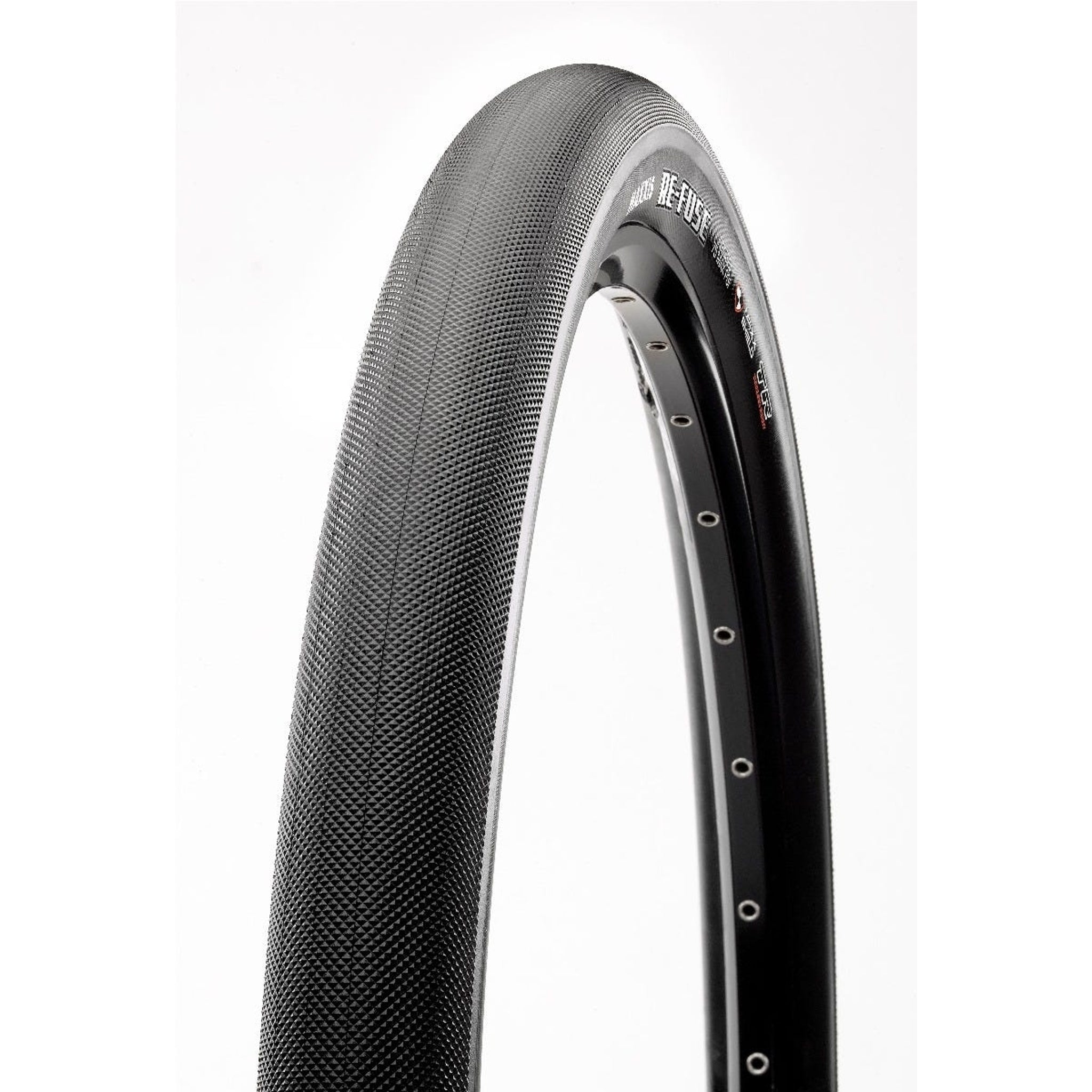 Maxxis Refuse High - Performance Folding Tubeless - Ready Road Cycling Tyre, 27.5 x 2.00