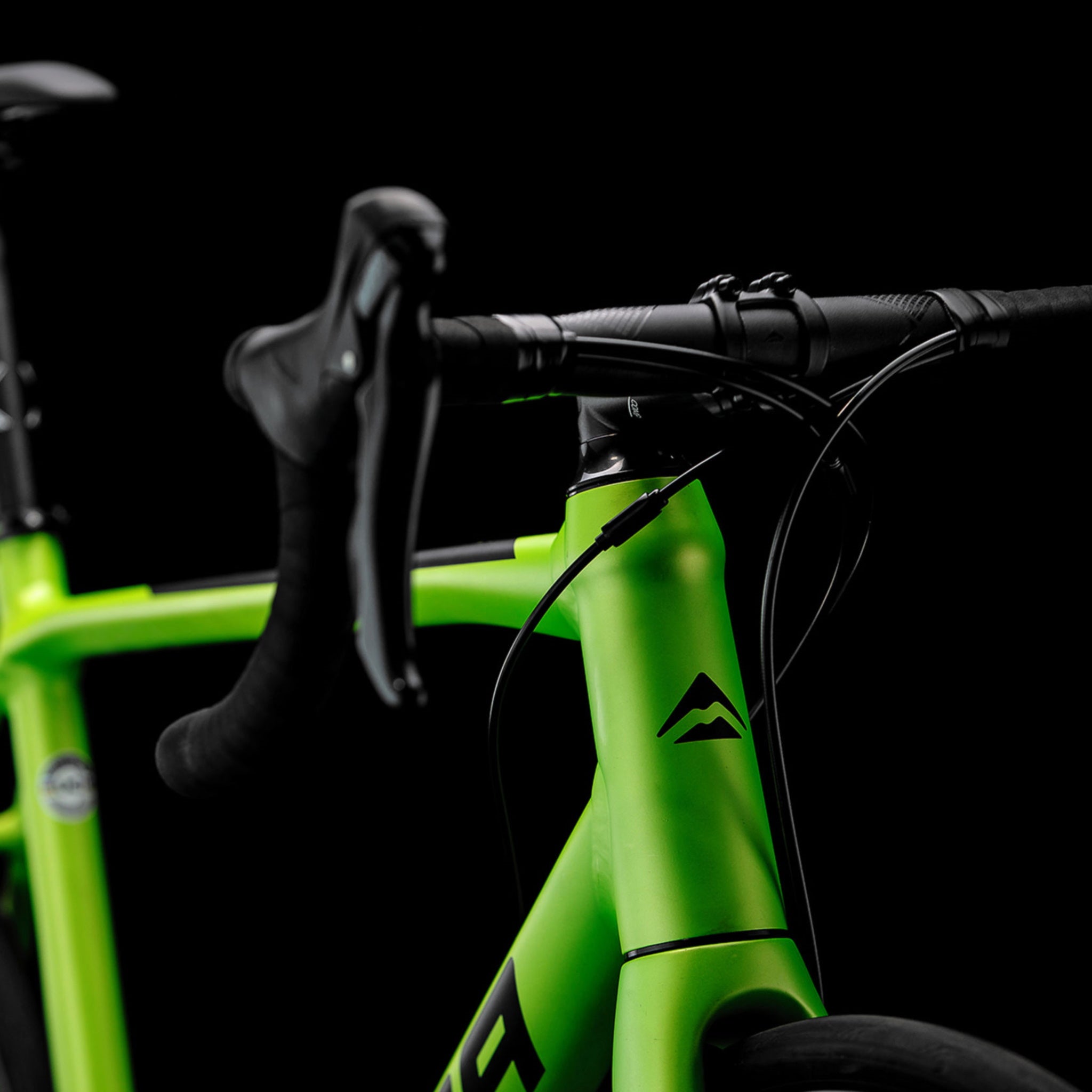 Merida Scultura 200 Matt Team Green/Black Lightweight Road Race Bicycle for Beginners and Comfort - Seekers