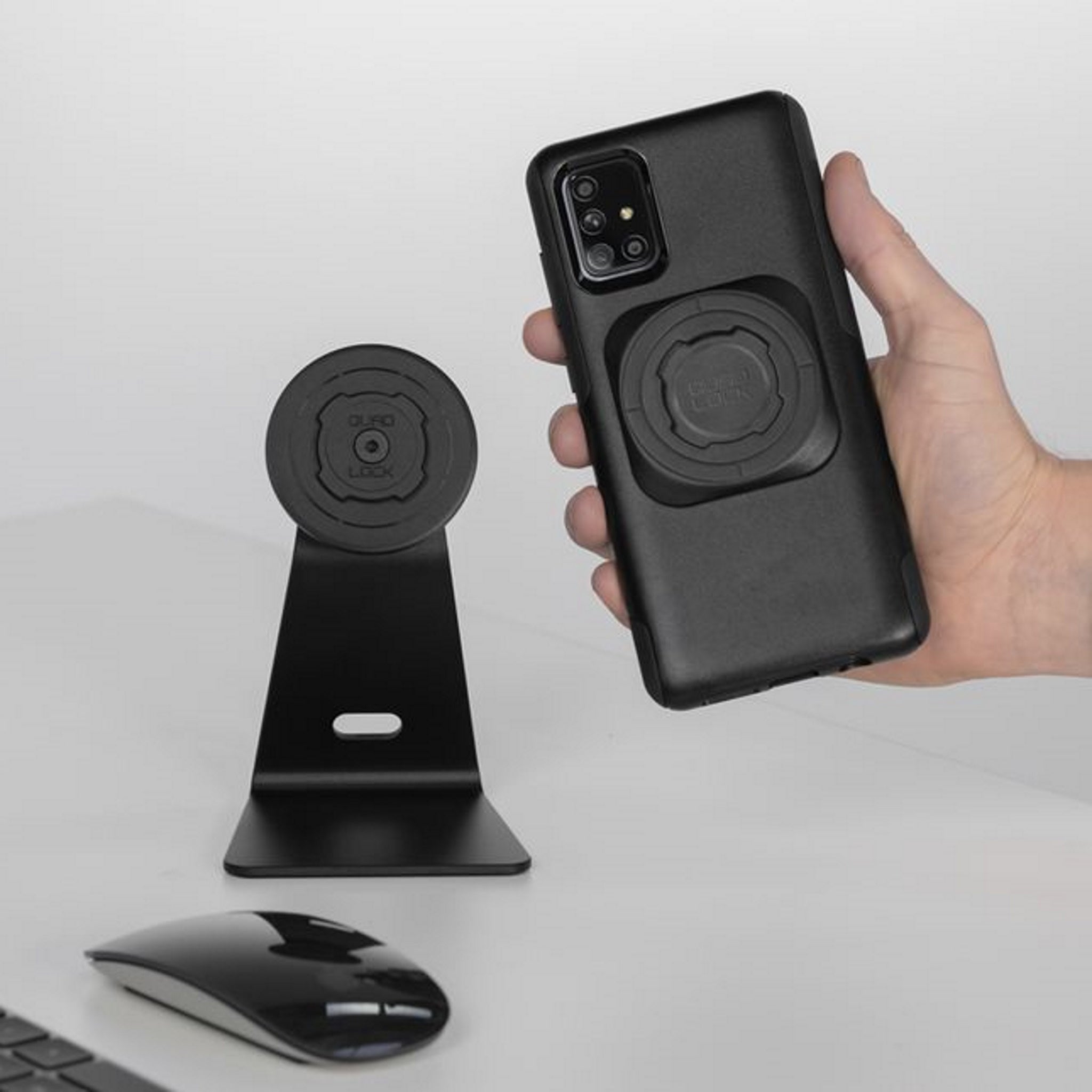 Quad Lock MAG Universal Adaptor - Slim, Secure & Compatible for Phones and Cases