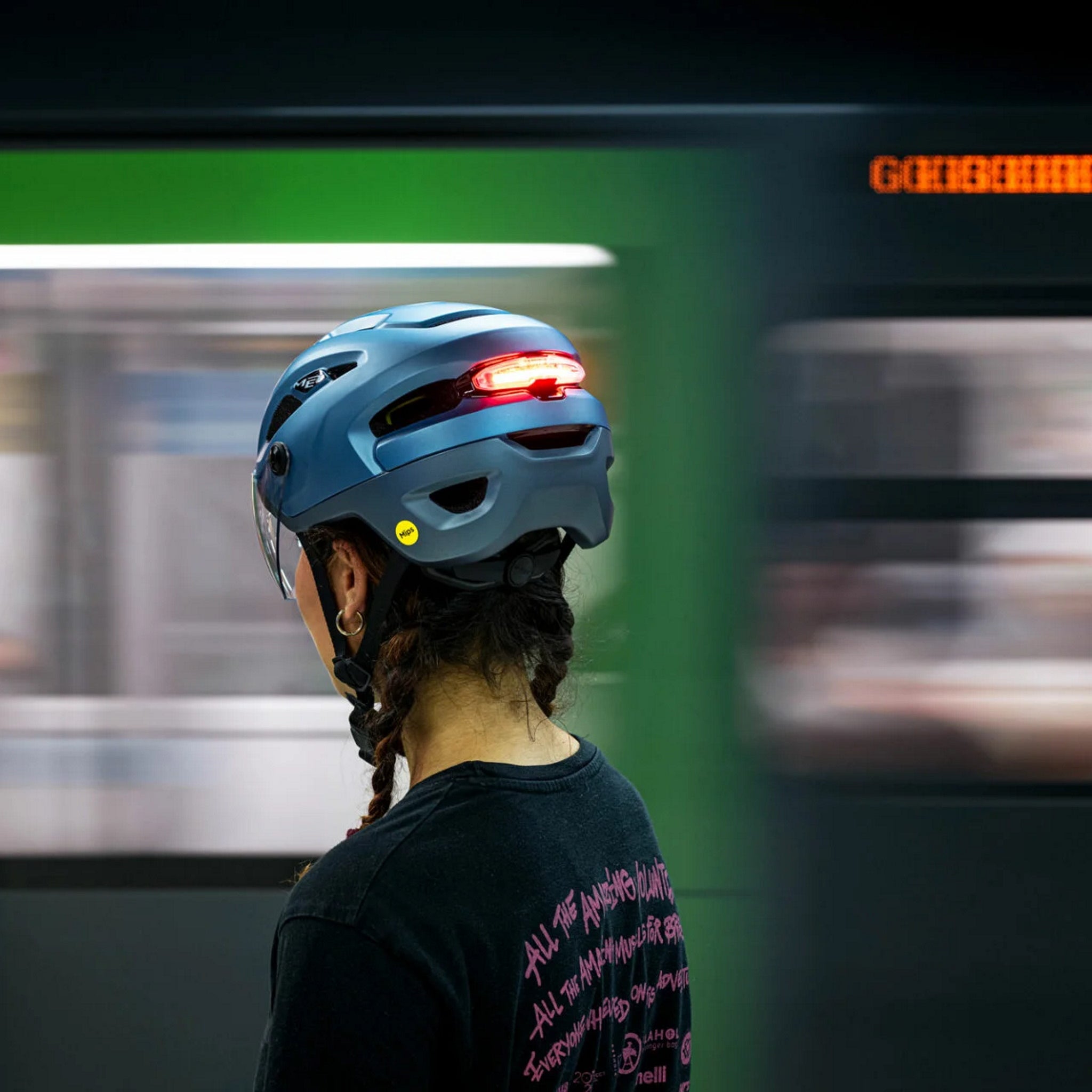 MET Titanium MIPS E-Bike Helmet for Intercity Riding