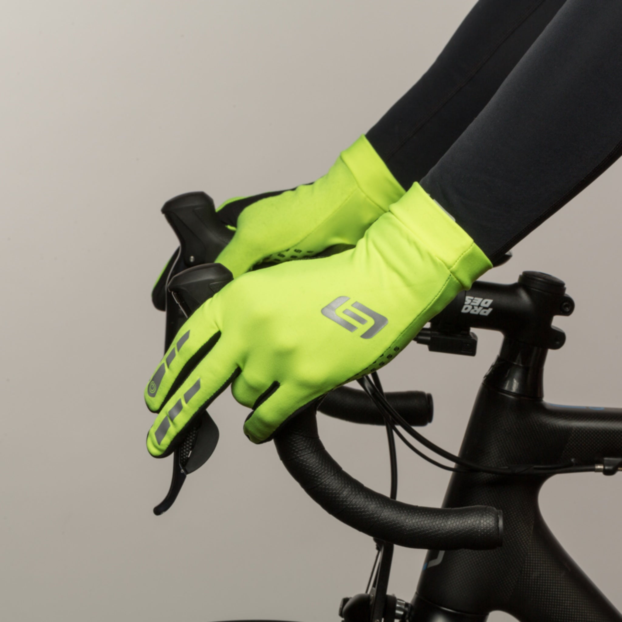 Bellwether High-Visibility Winter Thermal Dress Gloves for Unmatched Comfort and Versatility