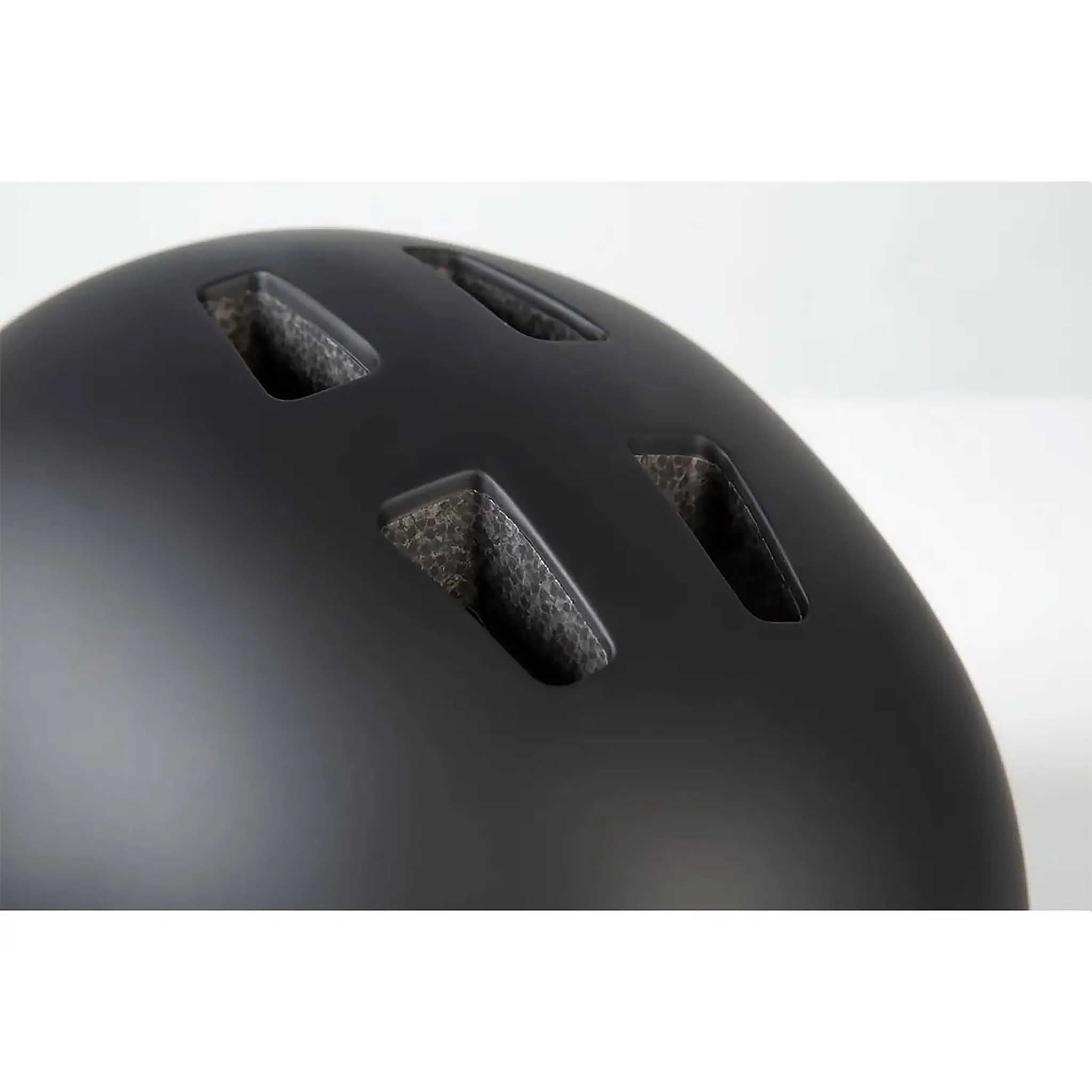 Endura Matt Black Ultra - Lightweight Bicycle PissPot Helmet for Street, Park and Dirt Riding
